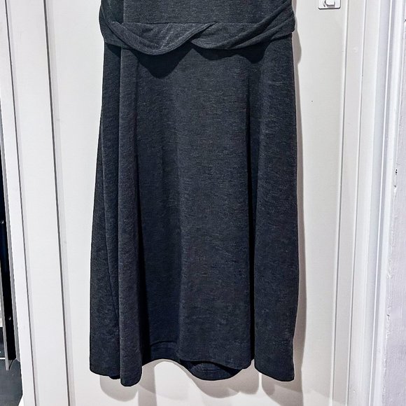 Athleta Adrianna Dress - Picture 4 of 5